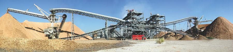 circular stacker reclaimers for woodchips